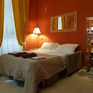 https://letoile.hotelitalianriviera.com